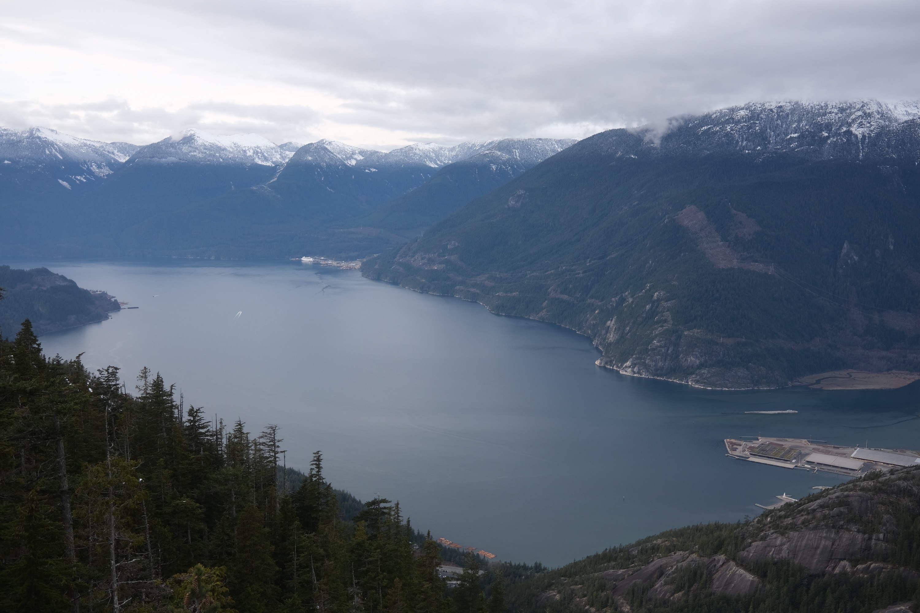 Structure at the top of the Sea to Sky gondola.